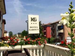 HOTEL GARDEN