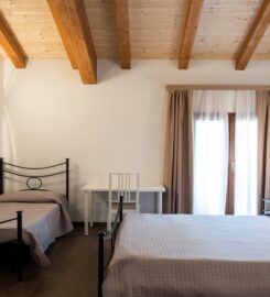 B & B AFFITTACAMERE CHESINI