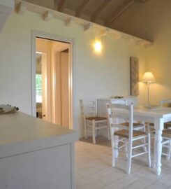 B & B AGR COLLE DEI PIVI