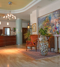 HOTEL RISTORANTE LA CARICA