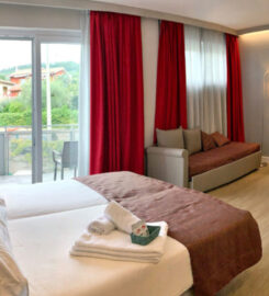 ALESSANDRA LORENZINI – HOTEL ALESSANDRA