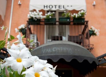 HOTEL VALENTINA