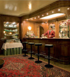 HOTEL REGINA ADELAIDE