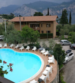 HOTEL LAURA CHRISTINA