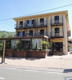 HOTEL AL CAVAL